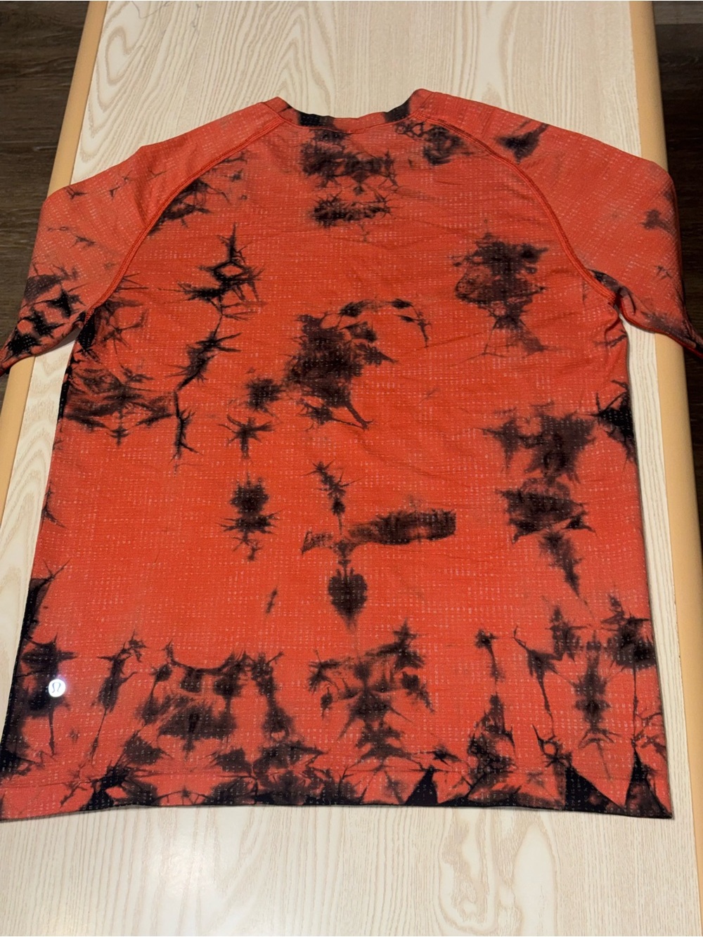 lululemon athletica Orange and Black Tie-Dye Short Sleeve Shirt